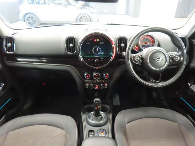 MINI COOPER D CROSSOVER