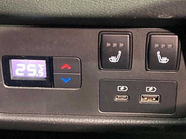 X-TRAIL HYBRID 4WD
