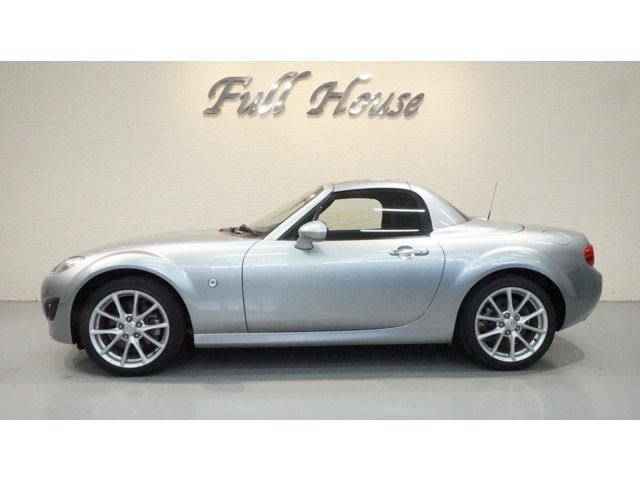 ROADSTER