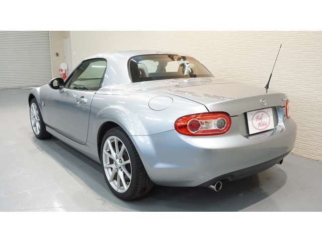 ROADSTER