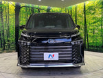 VOXY HYBRID 4WD