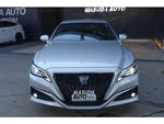 CROWN sedan hybrid