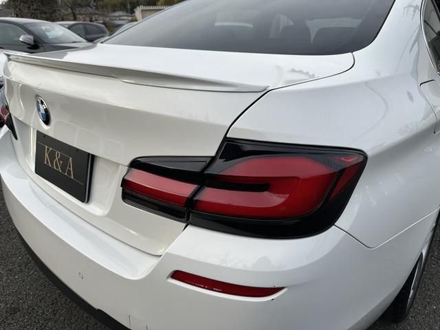 5 Series Sedan