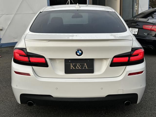 5 Series Sedan