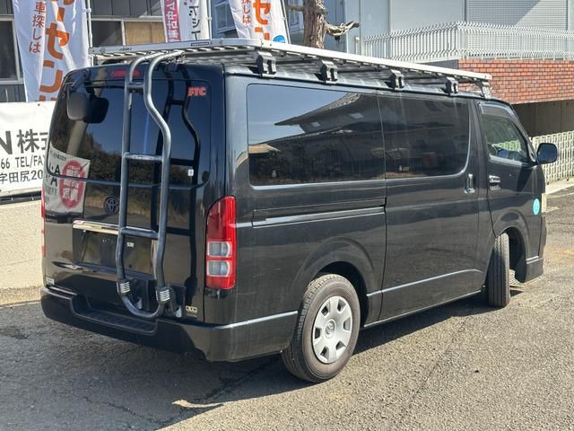 HIACE van 4WD