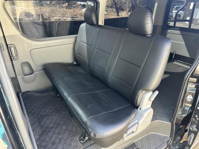 HIACE van 4WD