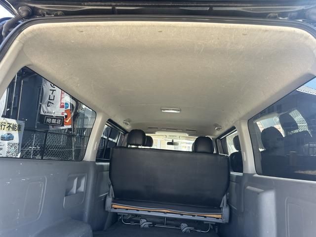 HIACE van 4WD