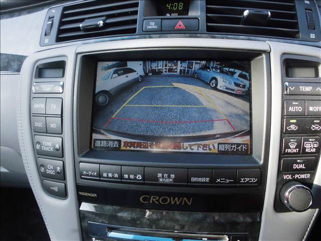 CROWN sedan