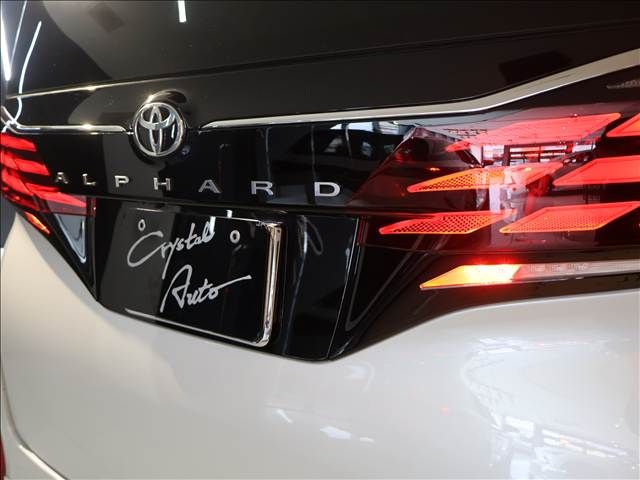 ALPHARD hybrid