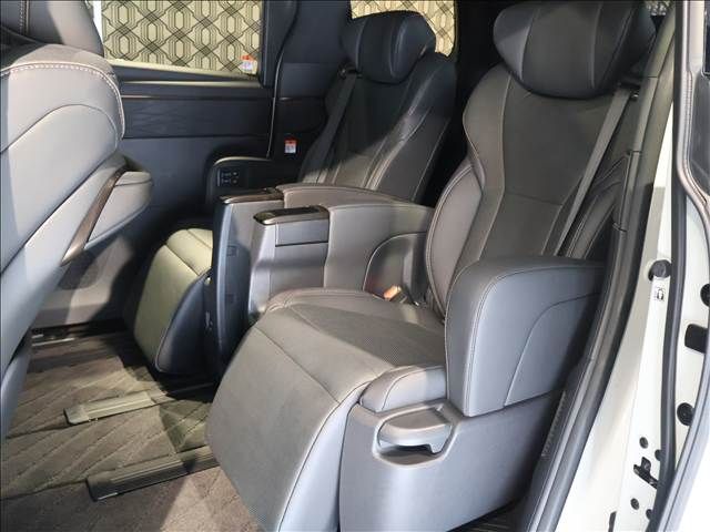 ALPHARD hybrid