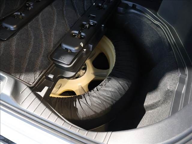 ALPHARD hybrid