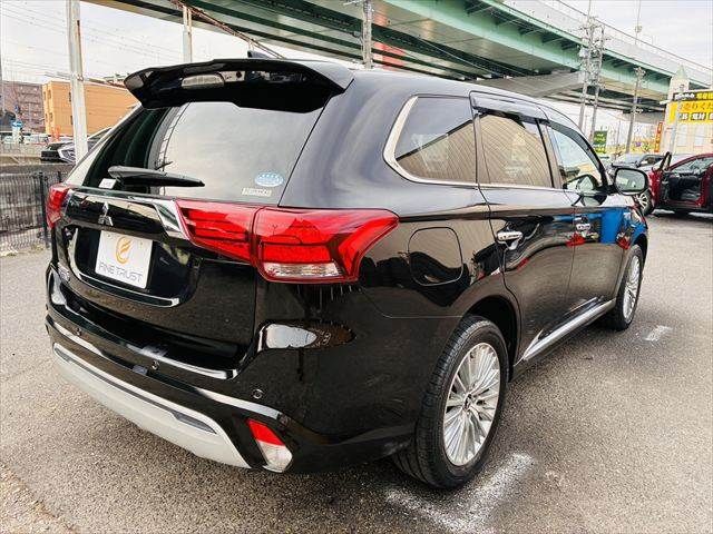 OUTLANDER PHEV