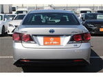 CROWN sedan hybrid