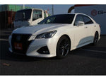 CROWN sedan