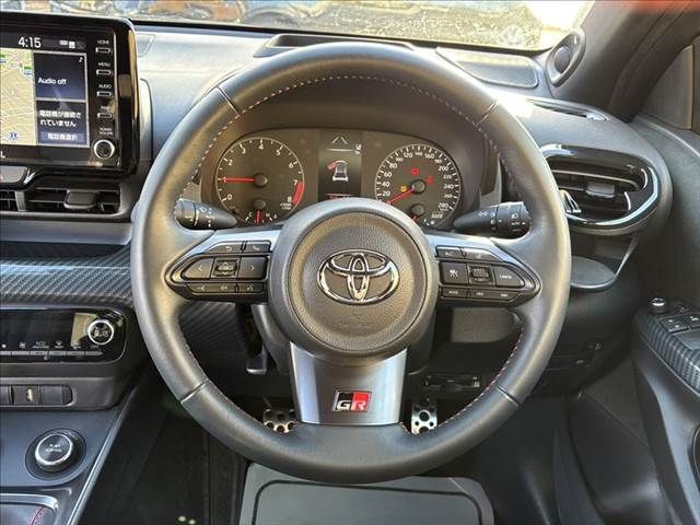 GR YARIS