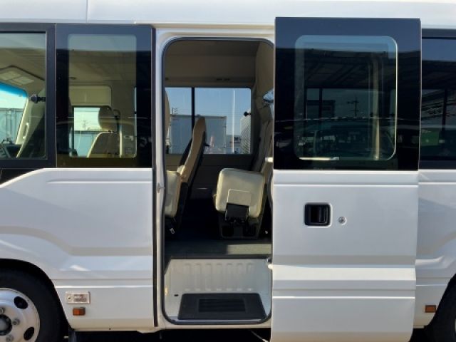 COASTER BIG Van