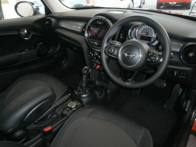 MINI COOPER D