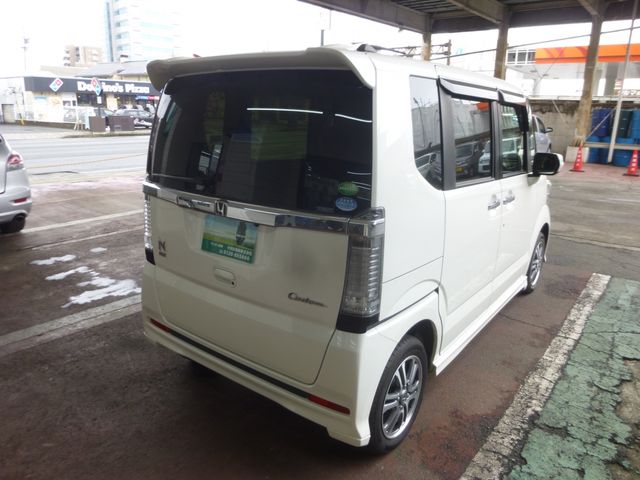N-BOX CUSTOM 4WD