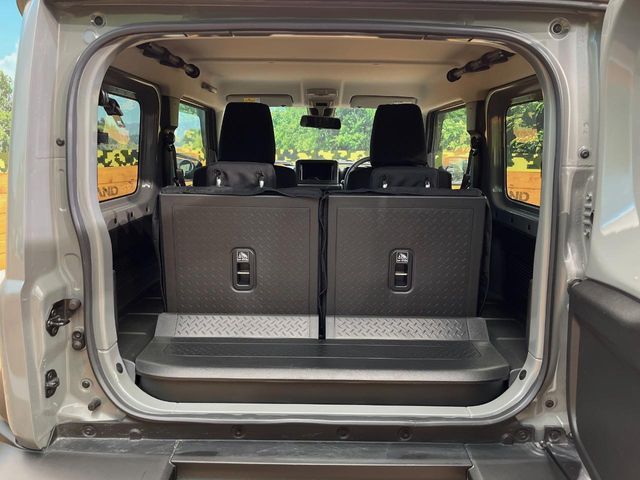 JIMNY SIERRA