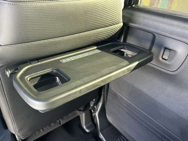 N-BOX CUSTOM