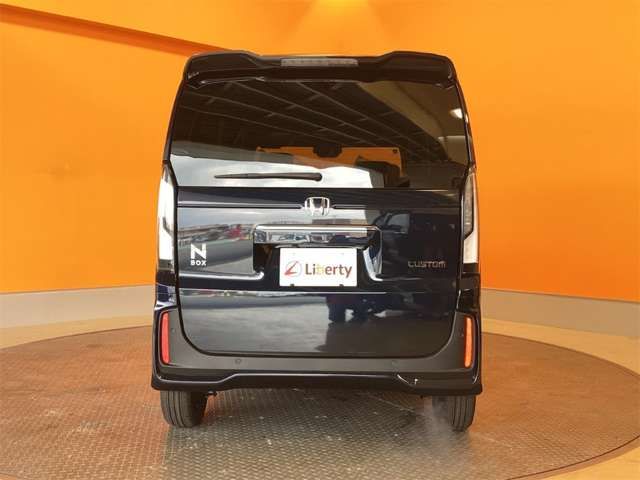 N-BOX CUSTOM