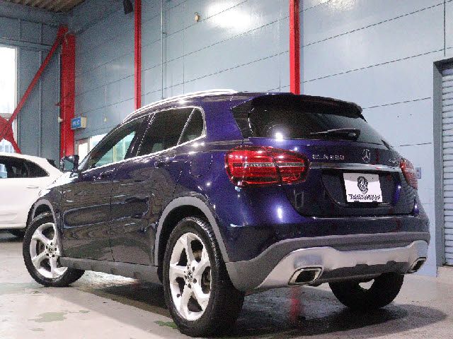 MERCEDES BENZ GLA class