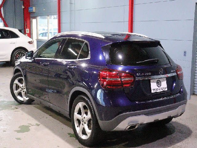 MERCEDES BENZ GLA class