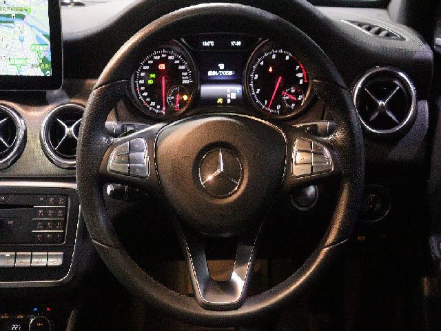 MERCEDES BENZ GLA class