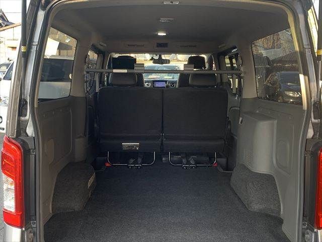 NV350 CARAVAN