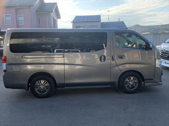 NV350 CARAVAN