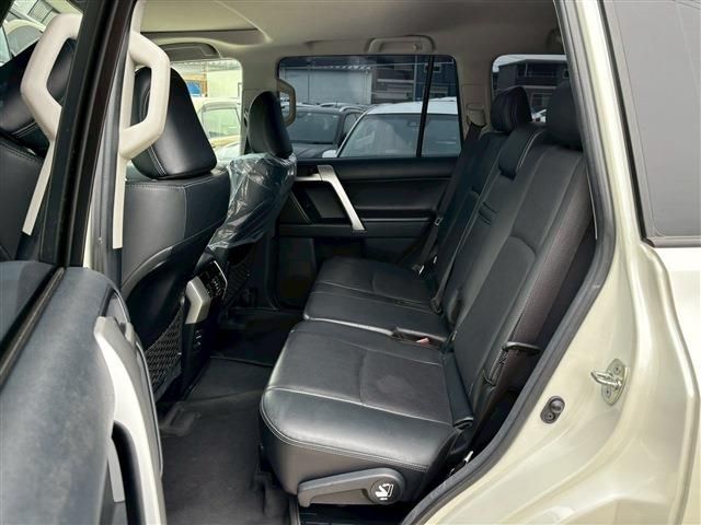LANDCRUISER PRADO