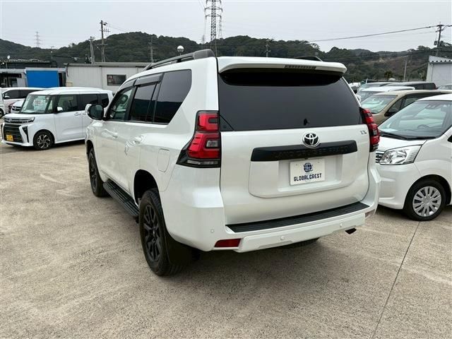 LANDCRUISER PRADO