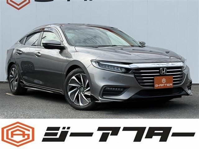 INSIGHT sedan
