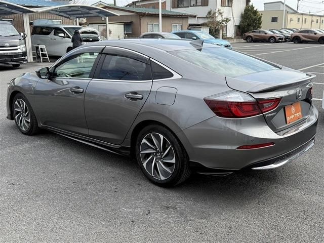 INSIGHT sedan