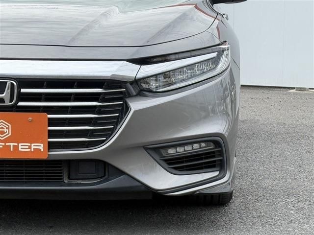 INSIGHT sedan