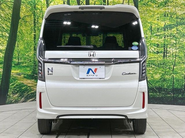 N-BOX CUSTOM
