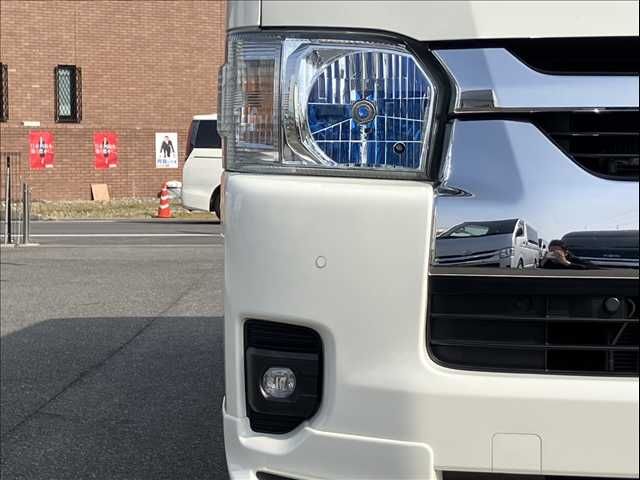 HIACE van 4WD