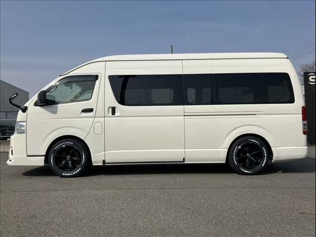 HIACE van 4WD