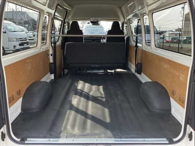 HIACE van 4WD