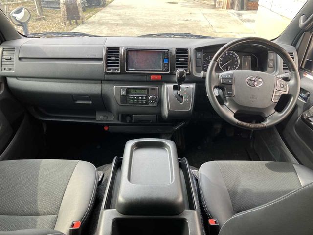 HIACE van 2WD
