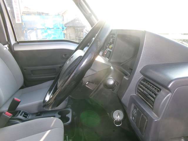 SAMBAR van 4WD
