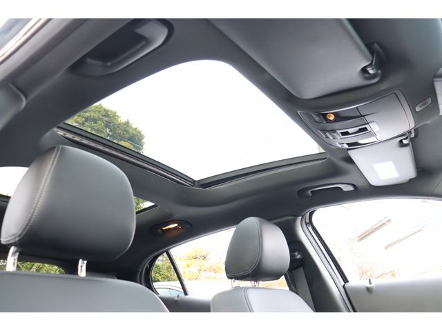 MERCEDES BENZ GLA class