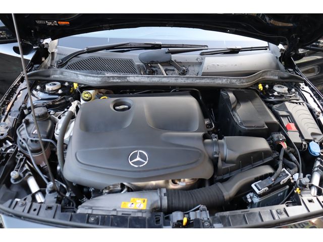 MERCEDES BENZ GLA class