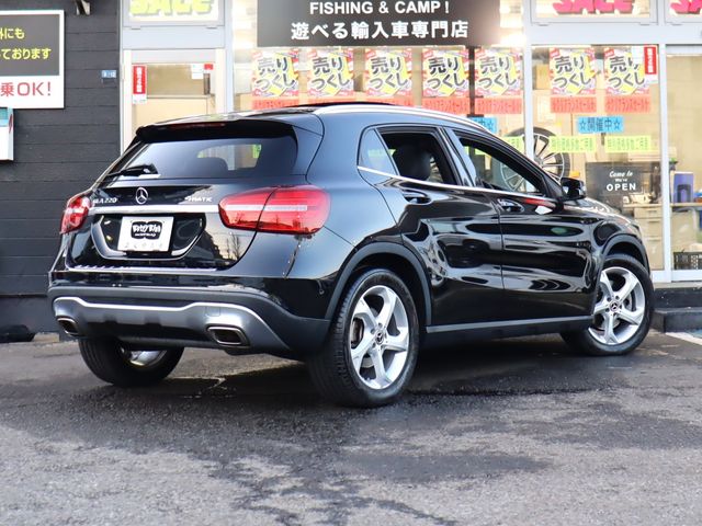 MERCEDES BENZ GLA class