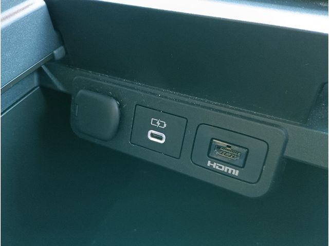 ALPHARD hybrid 4WD