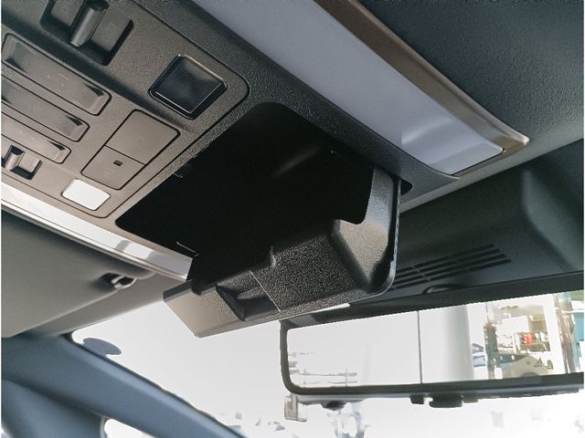 ALPHARD hybrid 4WD