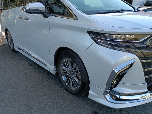 ALPHARD hybrid 4WD