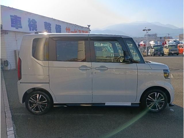 N-BOX