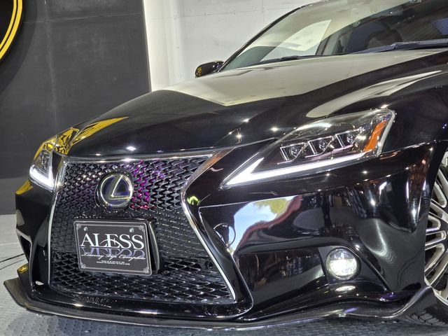 LEXUS IS250