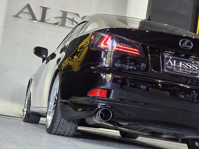 LEXUS IS250